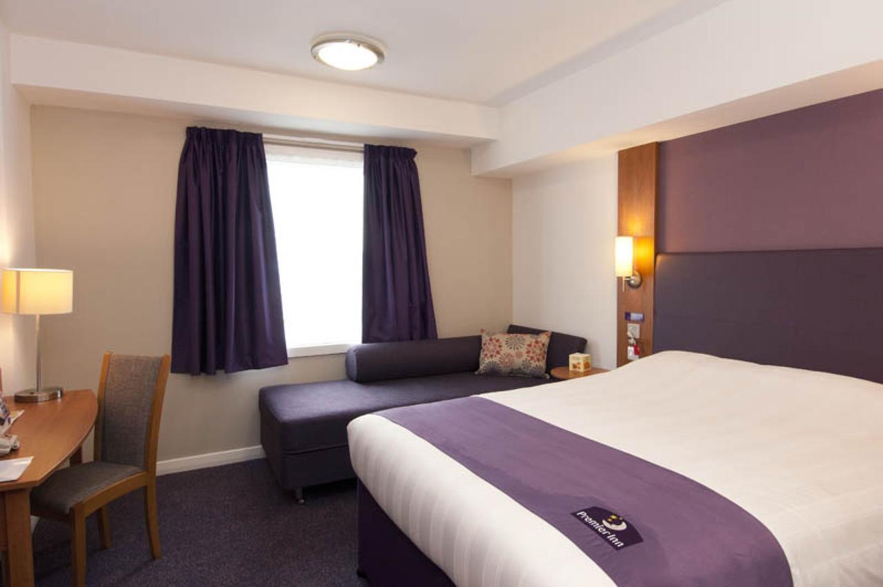 Premier Inn London Stratford Δωμάτιο φωτογραφία